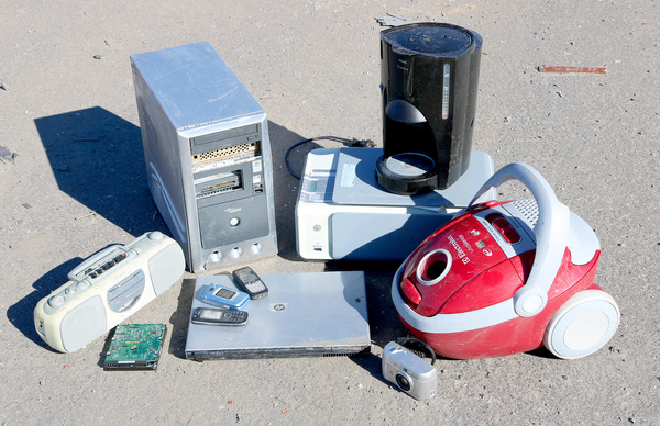 elektroniikkaromu